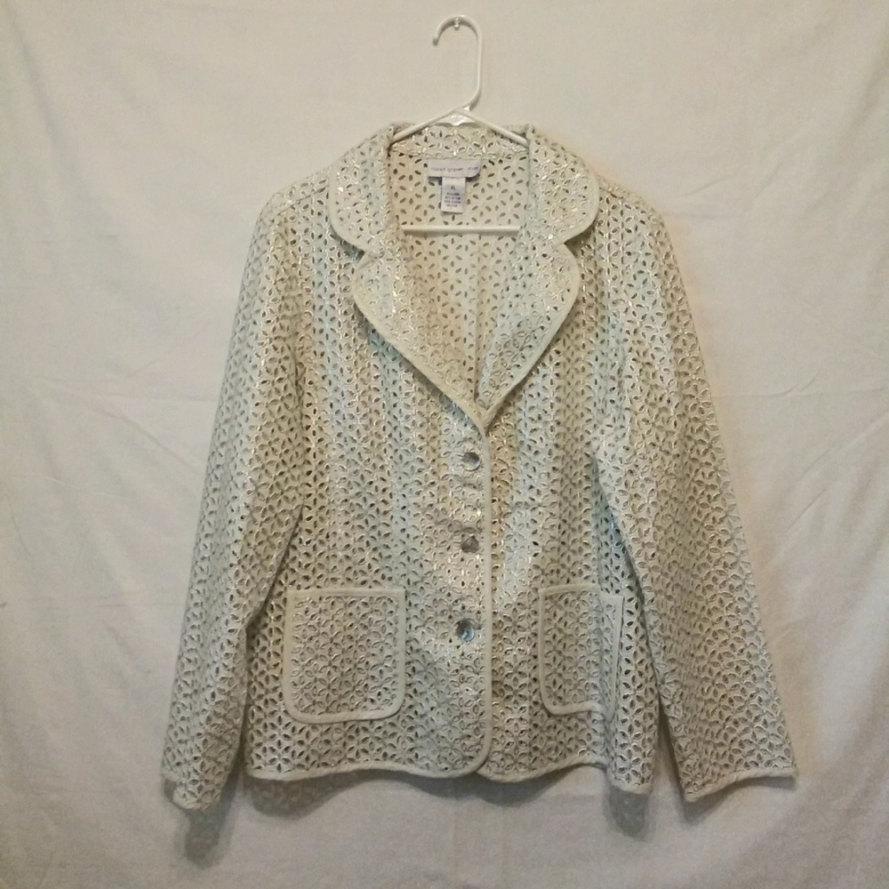 Susan Graver Syle White and Silver Blazer